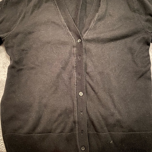 sweater - Picture 3 of 3